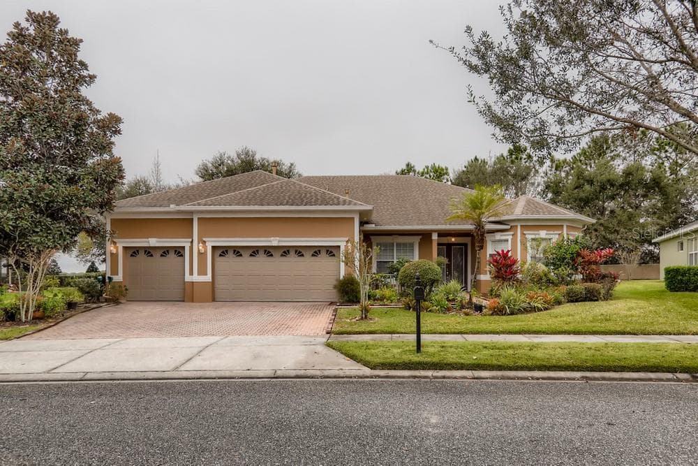193 CREPE MYRTLE DRIVE GROVELAND, FL 34736