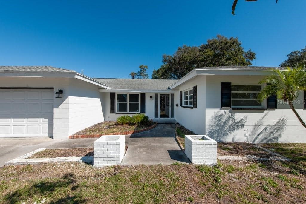 2635 64TH AVENUE S ST PETERSBURG, FL 33712