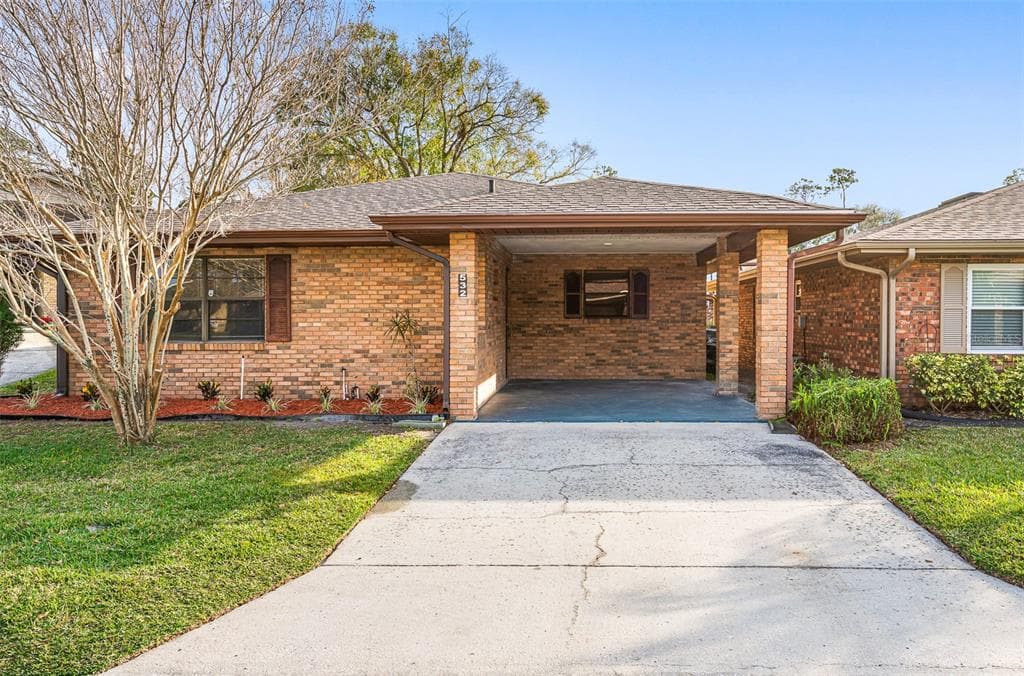 532 LAKE MYSTIC LANE LAKELAND, FL 33813