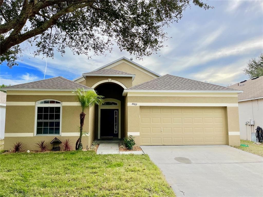 6907 MONARCH PARK DRIVE APOLLO BEACH, FL 33572