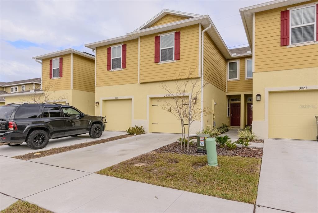 3019 JACOB CROSSING LANE HOLIDAY, FL 34691