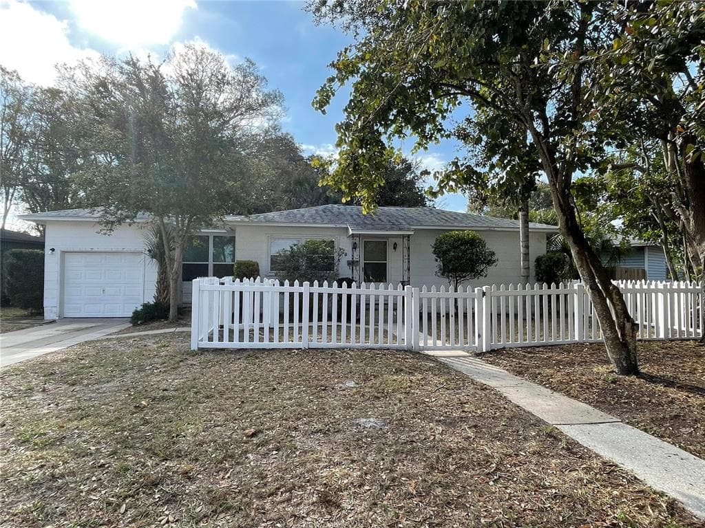 5840 GULFPORT BOULEVARD S GULFPORT, FL 33707