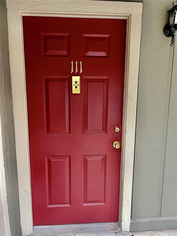 1923 NW 23RD BOULEVARD UNIT 111 GAINESVILLE, FL 32605