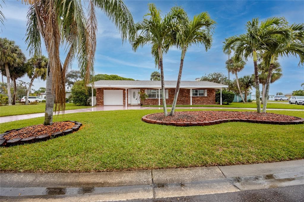 11590 48TH AVENUE N ST PETERSBURG, FL 33708
