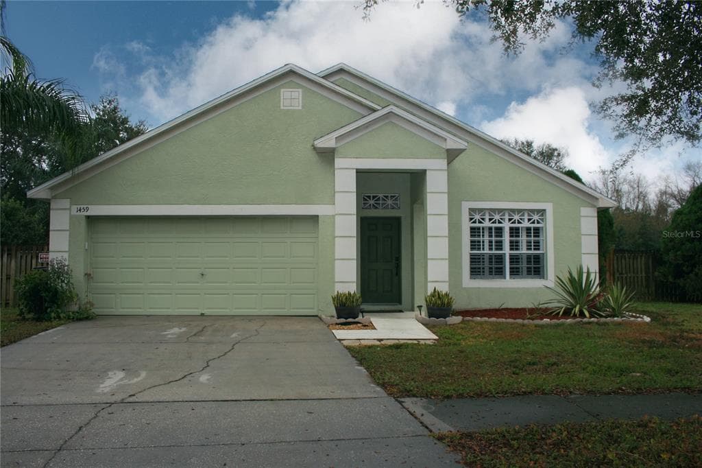 1459 LAKE SHORE RANCH DRIVE SEFFNER, FL 33584