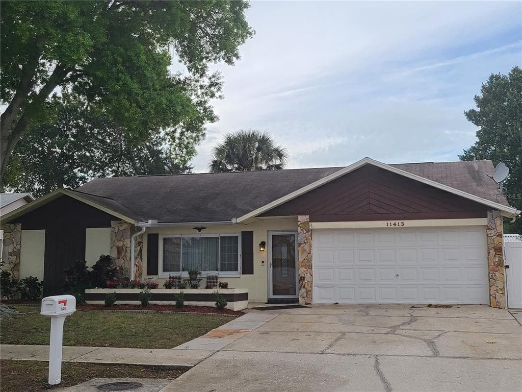 11413 SCALLOP DRIVE PORT RICHEY, FL 34668