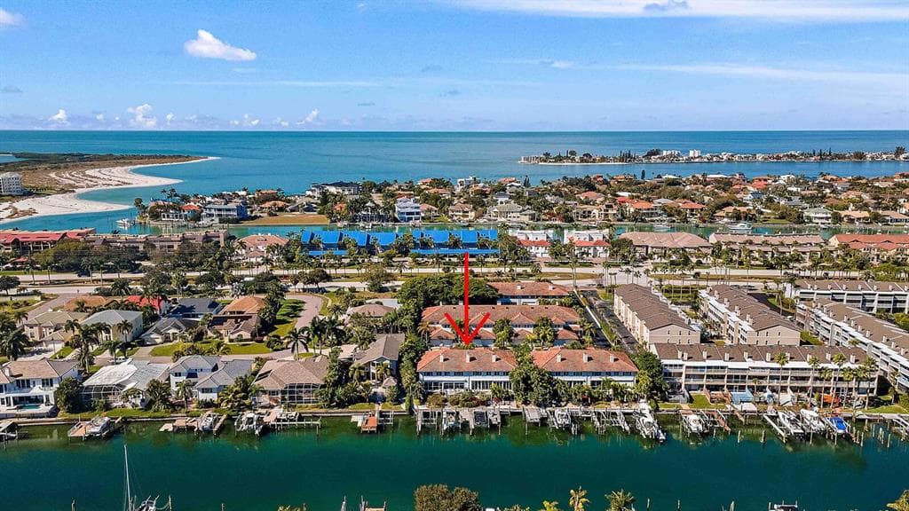 903 PINELLAS BAYWAY S UNIT 106 TIERRA VERDE, FL 33715