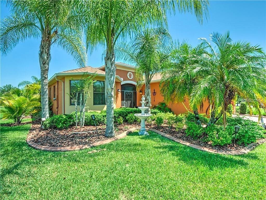 160 LOS GATOS PLACE POINCIANA, FL 34759