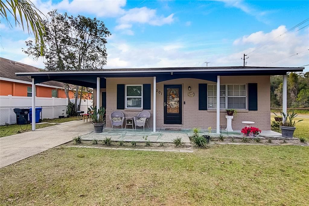 7001 FLINT DRIVE TAMPA, FL 33619