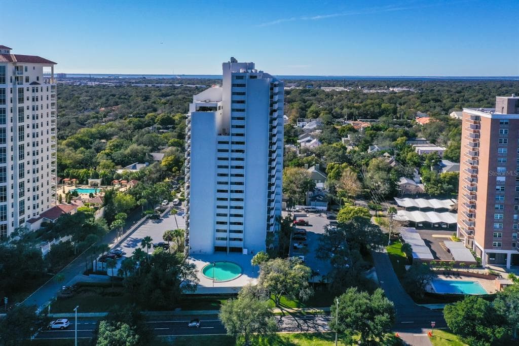 4141 BAYSHORE BOULEVARD UNIT 705 TAMPA, FL 33611