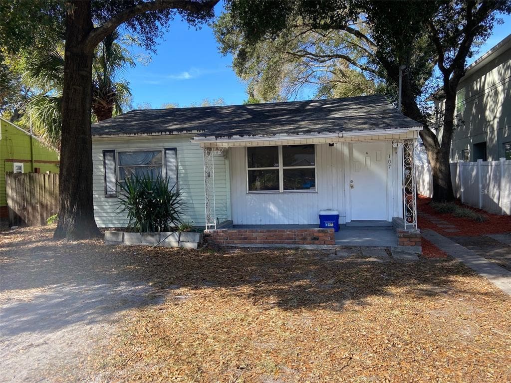 107 S HABANA AVENUE UNIT B TAMPA, FL 33609