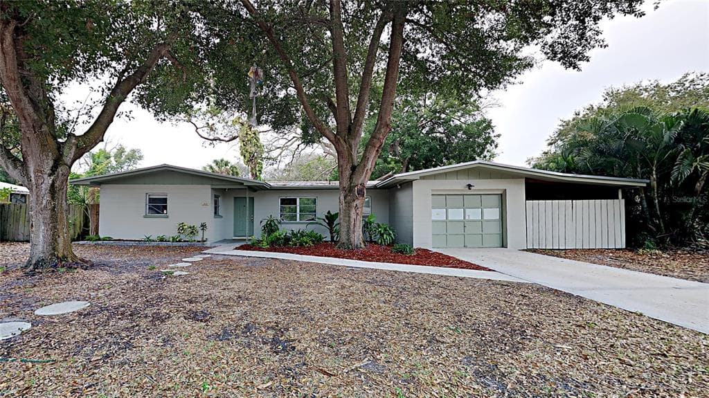 1309 11TH AVENUE W PALMETTO, FL 34221