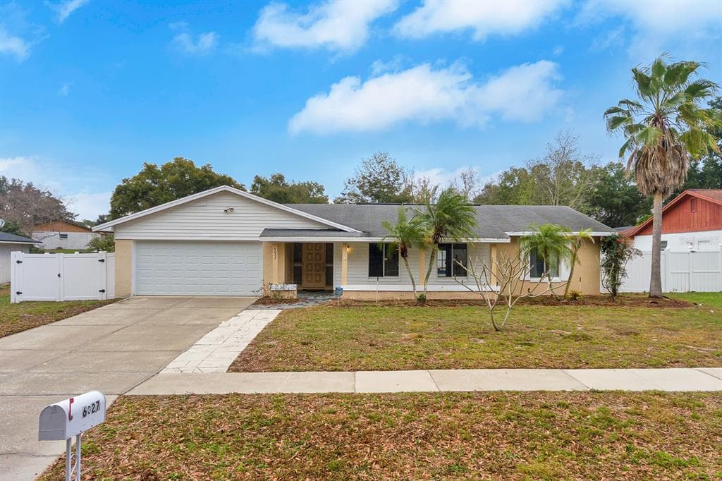 6027 HARDROCK CIRCLE ORLANDO, FL 32819