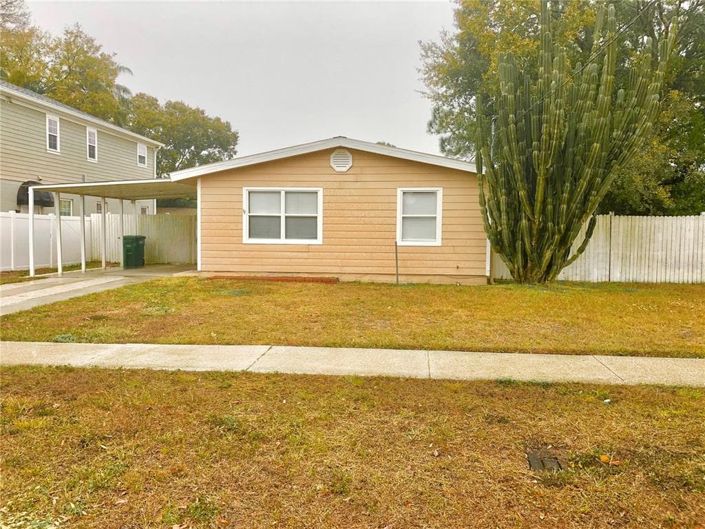 4711 W IOWA AVENUE TAMPA, FL 33616