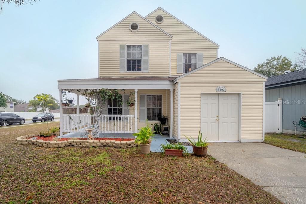 8202 VOLUSIA PLACE TEMPLE TERRACE, FL 33637