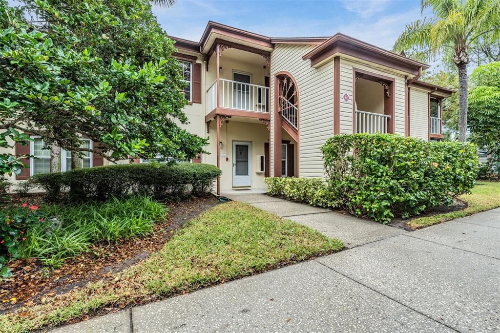 300 PROMENADE DRIVE UNIT 205 DUNEDIN, FL 34698