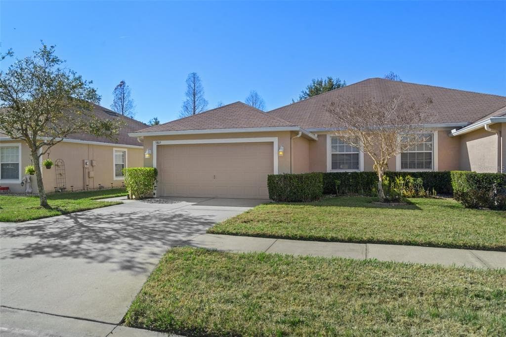 5805 AUTUMN SHIRE DRIVE