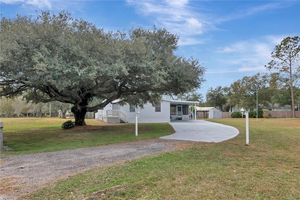 29929 BRIARTHORN LOOP WESLEY CHAPEL, FL 33545