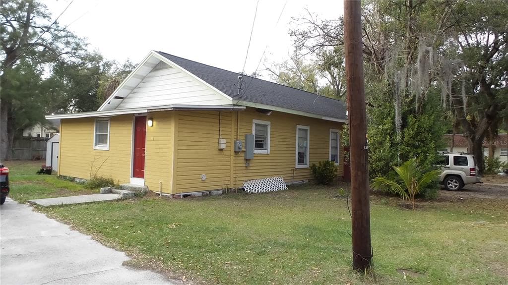 605 WOODLAWN STREET CLEARWATER, FL 33756