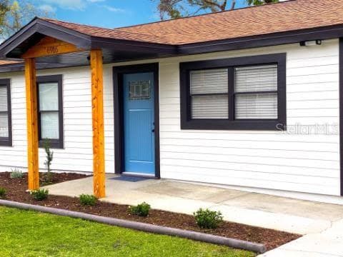 6916 N LYNN AVENUE TAMPA, FL 33604