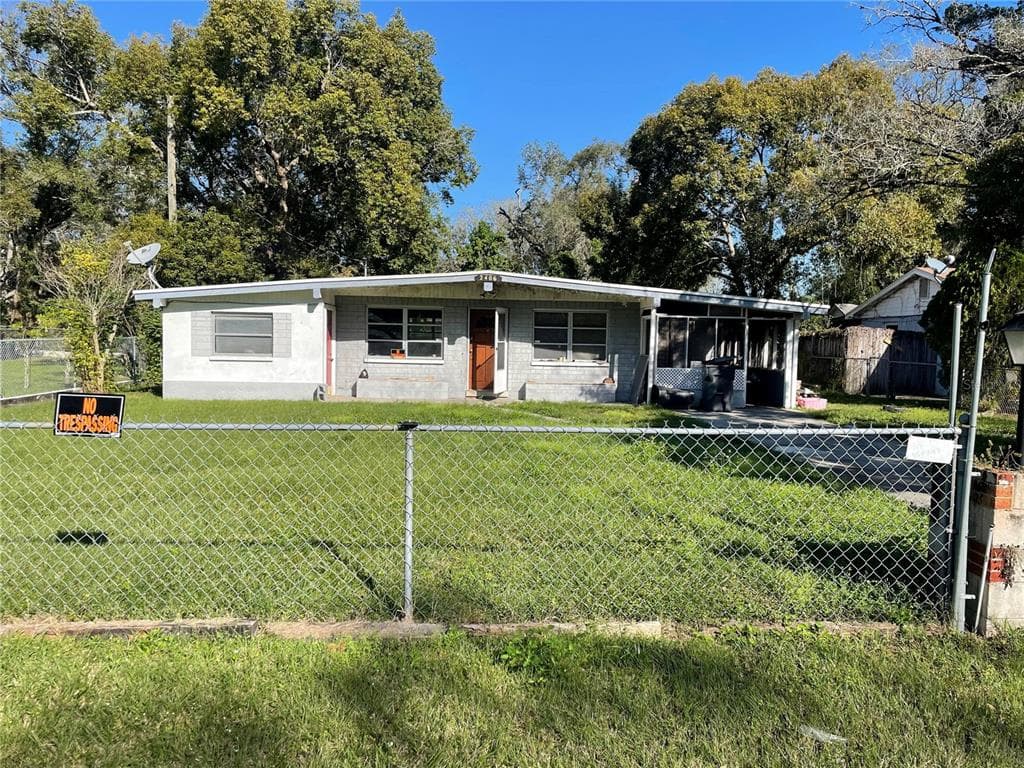 2406 E 148TH AVENUE LUTZ, FL 33549