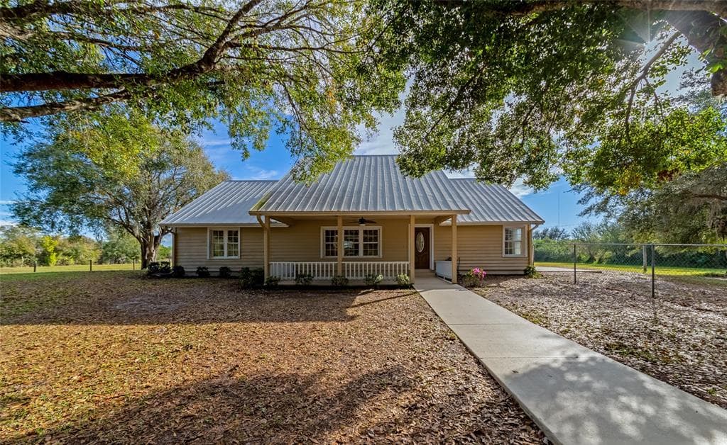 6605 VERNA BETHANY ROAD MYAKKA CITY, FL 34251