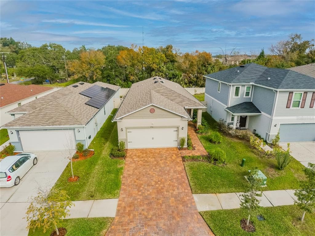 7706 SUNSHINE BRIDGE AVENUE GIBSONTON, FL 33534