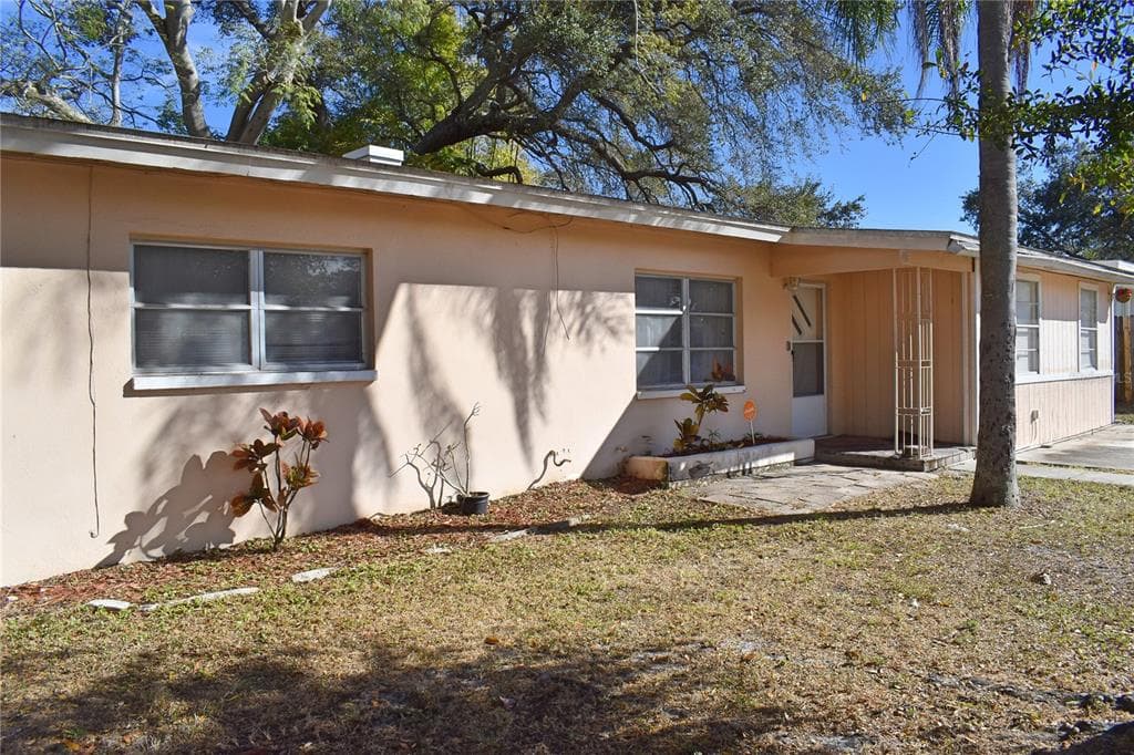 1413 LYNN AVENUE CLEARWATER, FL 33755