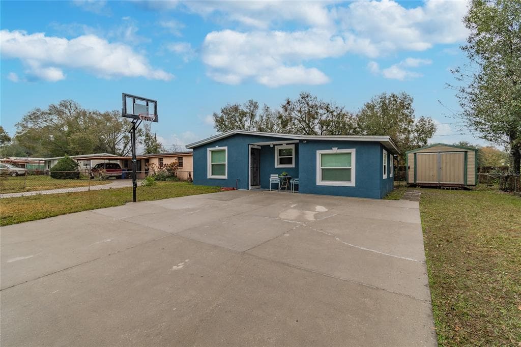 3717 ARGON DRIVE TAMPA, FL 33619