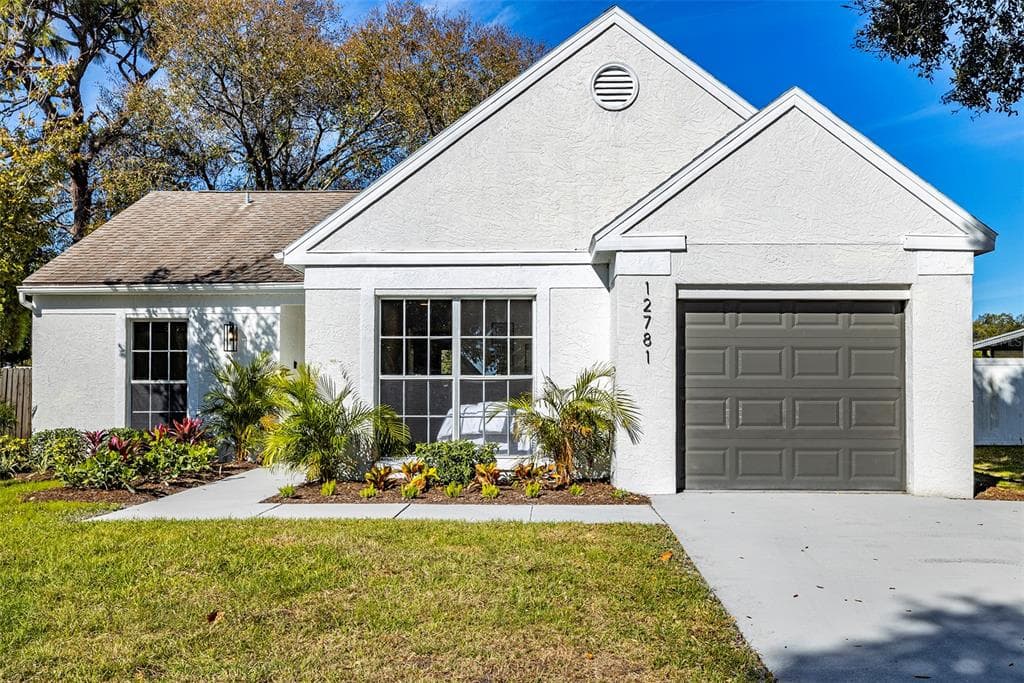12781 GORDA CIRCLE N LARGO, FL 33773
