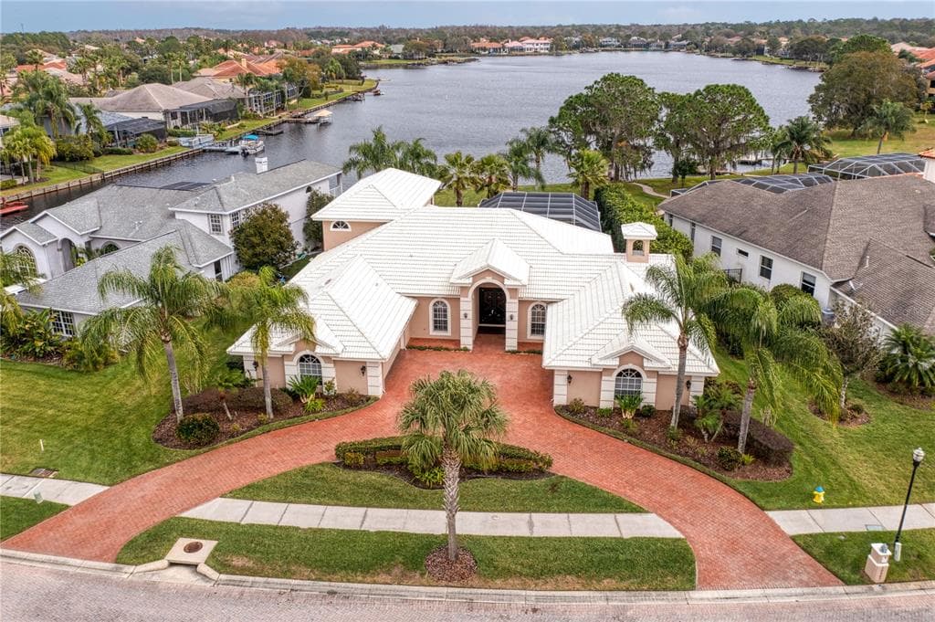 10567 CORY LAKE DRIVE TAMPA, FL 33647