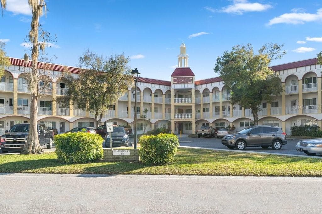 2431 FRANCISCAN DRIVE UNIT 3 CLEARWATER, FL 33763