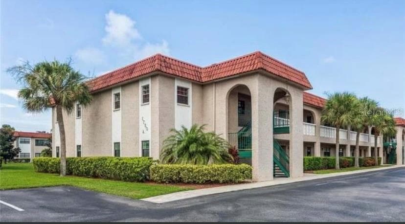 1750 BELLEAIR FOREST DRIVE UNIT A10 BELLEAIR, FL 33756
