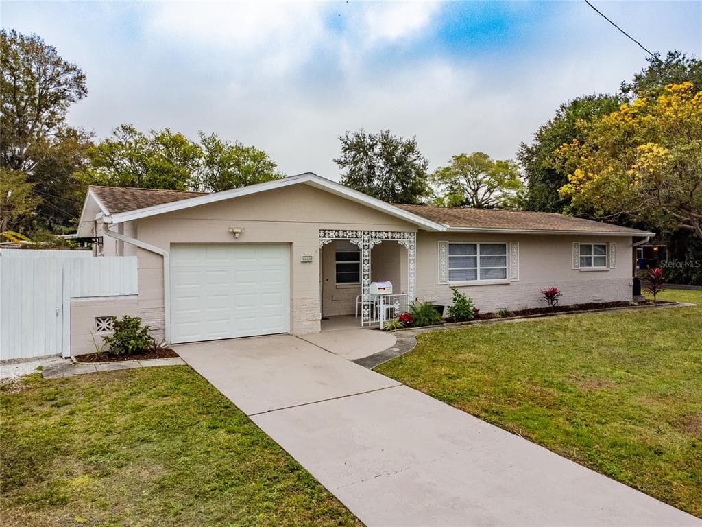 1901 53RD STREET N ST PETERSBURG, FL 33710
