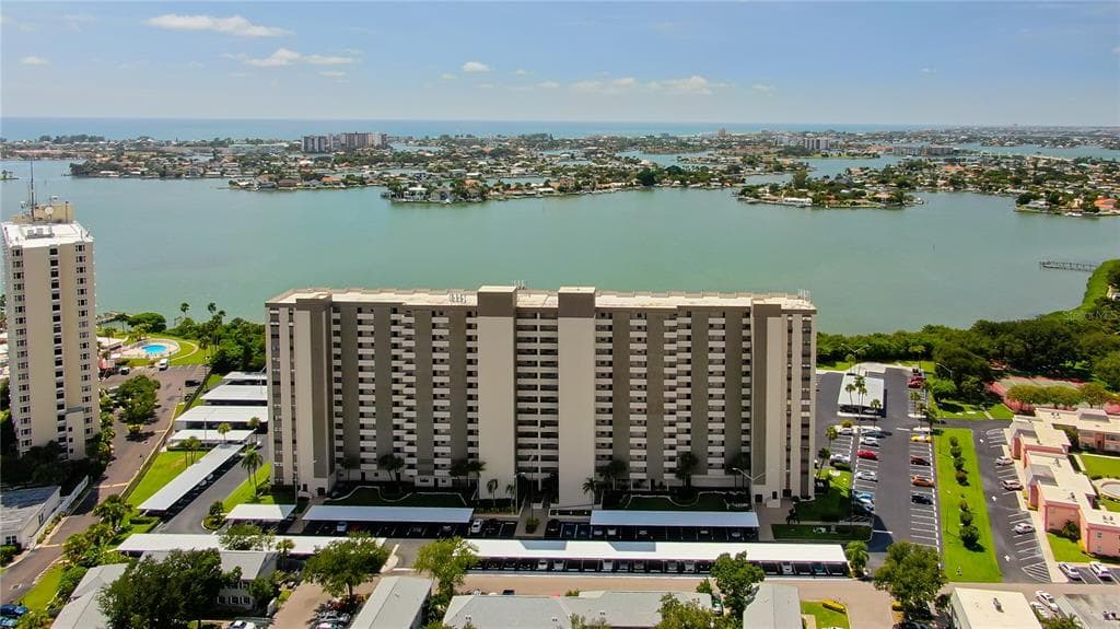 7050 SUNSET DRIVE S UNIT 302 SOUTH PASADENA, FL 33707