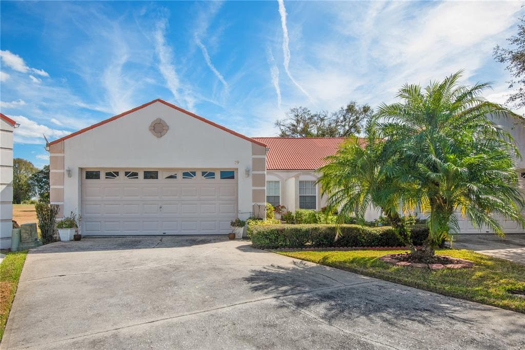 733 CARPENTERS WAY UNIT 19 LAKELAND, FL 33809