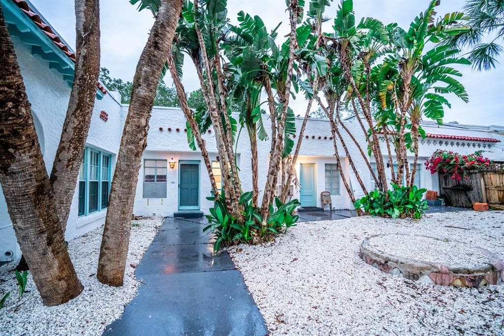 1700 PARK STREET N UNIT 104 ST PETERSBURG, FL 33710