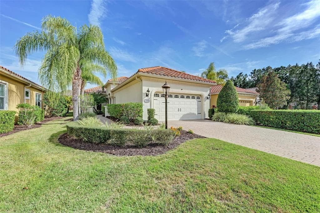 7214 BELLEISLE GLEN LAKEWOOD RANCH, FL 34202