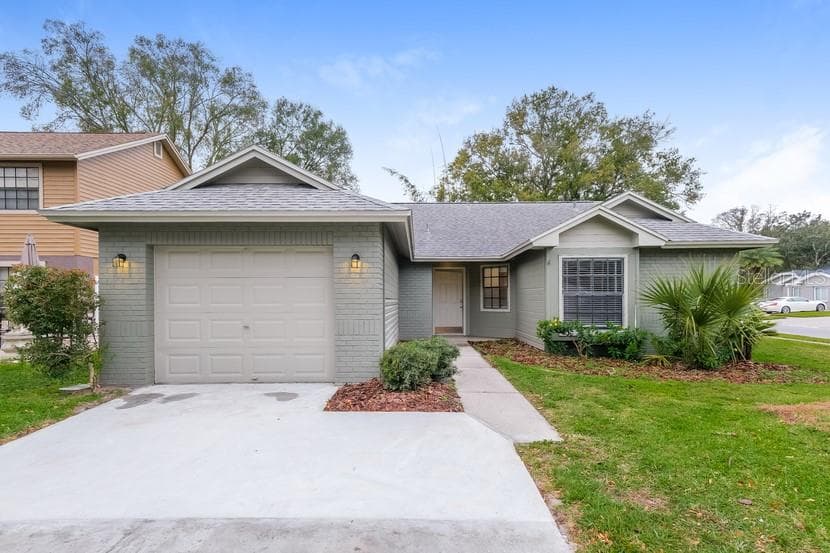 12722 TROWBRIDGE LANE TAMPA, FL 33624