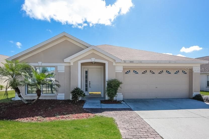 10437 HALLMARK BOULEVARD RIVERVIEW, FL 33578