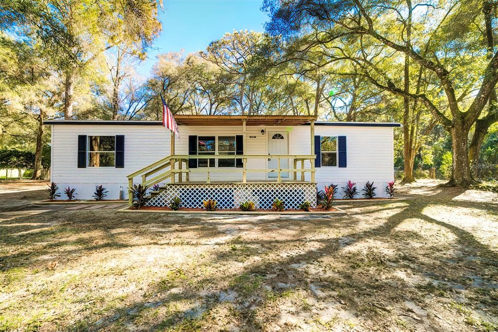 15734 DAYBREEZE DRIVE SPRING HILL, FL 34610