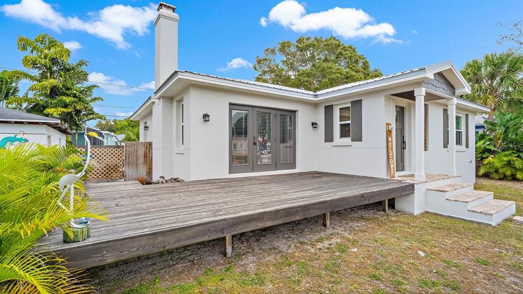 4747 TRADE WINDS DRIVE S GULFPORT, FL 33711