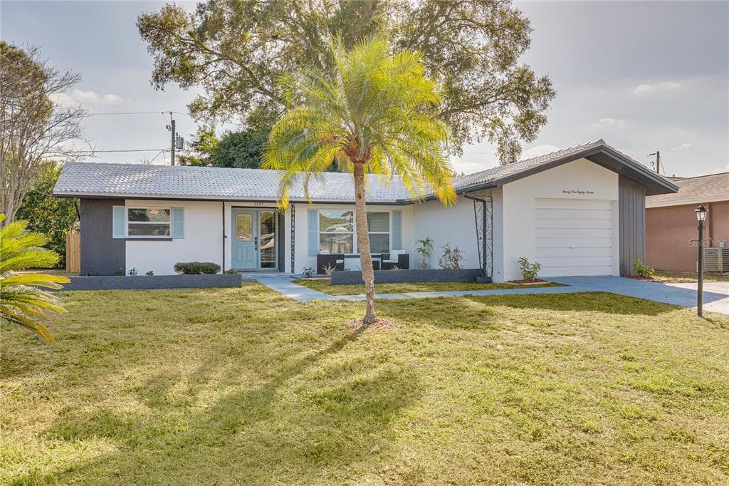 2187 BRAMBLEWOOD DRIVE S CLEARWATER, FL 33763