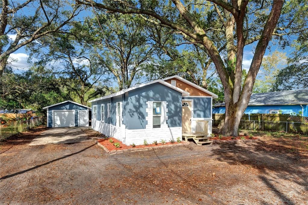 4106 E FERN STREET TAMPA, FL 33610