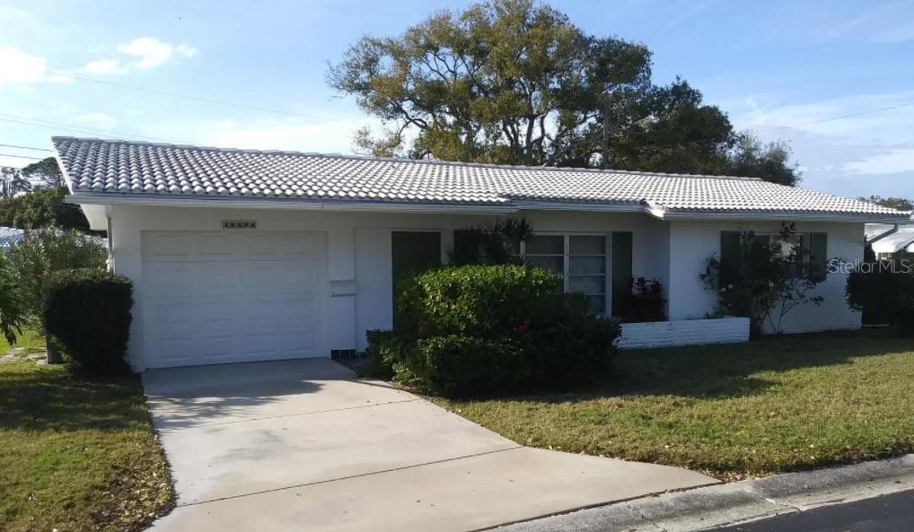 14194 87TH AVE SEMINOLE, FL 33776