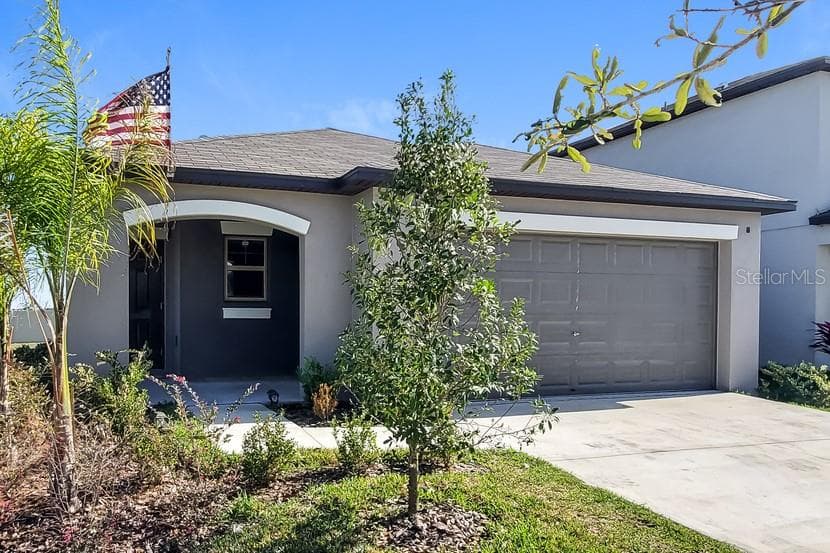 6983 KING CREEK DRIVE SUN CITY CENTER, FL 33573