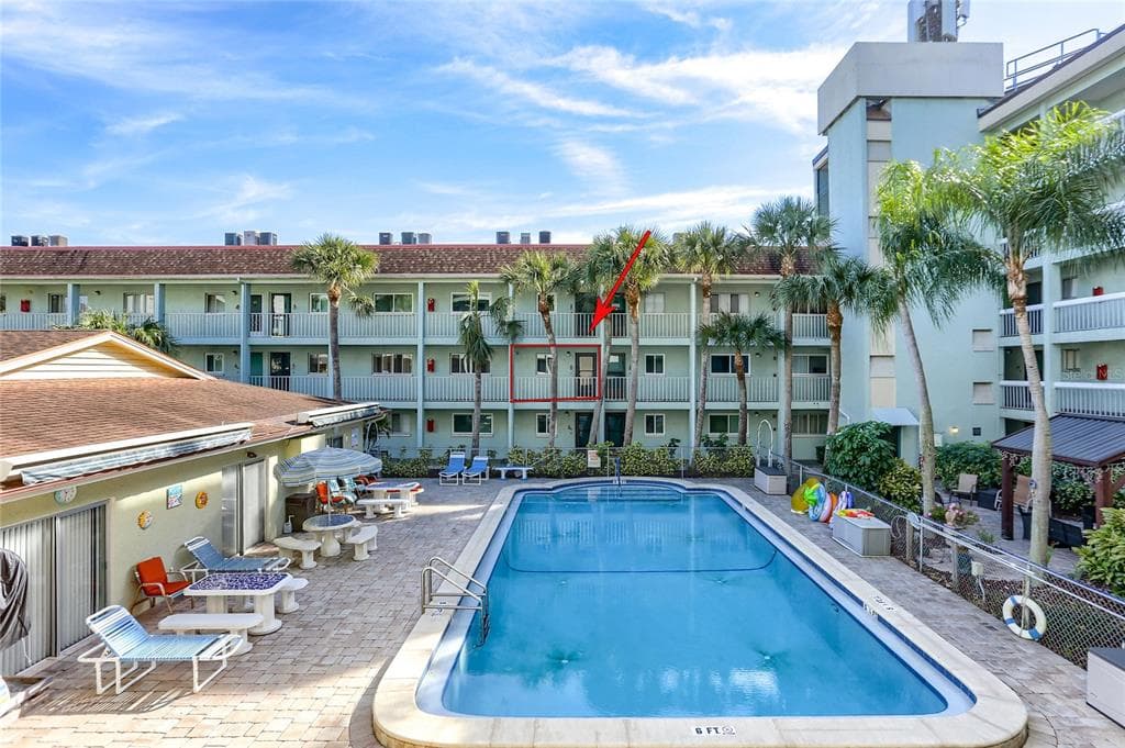 801 83RD AVENUE N UNIT 223 ST PETERSBURG, FL 33702