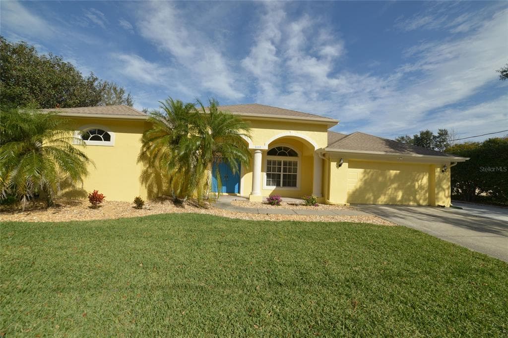 8169 SHORECREST COURT SPRING HILL, FL 34606