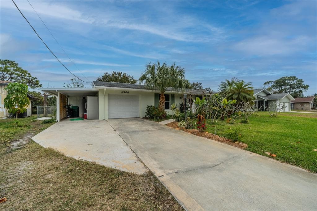 3504 MIDDLETOWN STREET PORT CHARLOTTE, FL 33952
