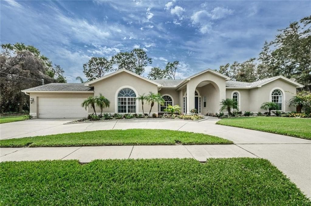 1713 GULF  BEACH BOULEVARD TARPON SPRINGS, FL 34689
